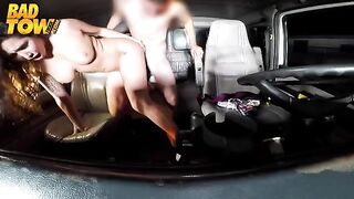 A guy with a hidden camera in his car shot sex with the driver and passenger