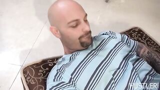 Nurse with big natural tits helped the guy with an erection problem
