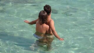 Girl gave the guy a blowjob underwater in the pool on holiday