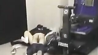 He took out his dick and started to fuck his girlfriend in anal 2022