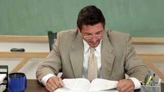 Student babe sucks her teacher's cock for good marks