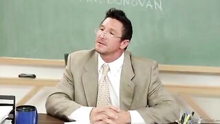 Student babe sucks her teacher's cock for good marks