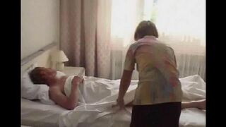 The daughter decided to wake her dad up in a steamy way