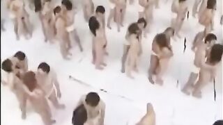 The biggest gangbang in history, an incredible achievement!