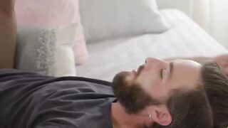 Such a cow is not only fucking, but also nice to lick!
