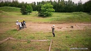 The man got a hard cock and was caressed by the girl’s lips