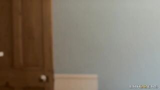 A hot shower and one last wild fuck. That's how it should end!