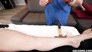 Rough massage with a sexy girl who likes to be dominated