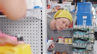 Bodega Bro Unlocks Impossible Achievement - Jordyn Falls, Gaby Ortega