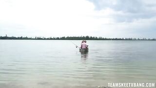 A girl tried to catch a cock in the nature for her blog