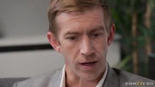 A man accidentally caught a thief in his therapist's couch
