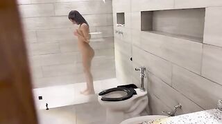 Passionate shower sex with a stunning Venezuelan beauty