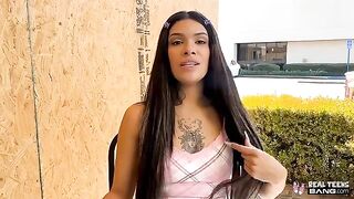 Her pussy did not resist, it was a great sex