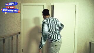 A guy fucked his brother's pregnant wife, a steamy Russian scene