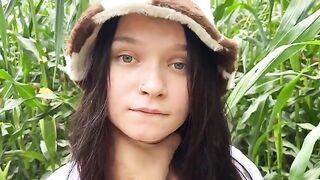 A security guard caught a thief in the cornfield and fucked her