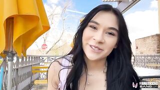 You think bitches on the first date don't do blowjobs? Think again!