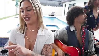 Can you make a blowjob without passion at a party?