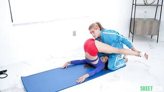 Instead of jogging, a hot brunette gets fucked in the gym