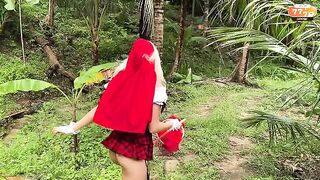 The Little Red Riding Hood is not so naive anymore