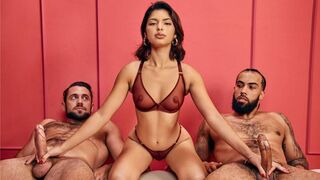 The guys shared a cock, while the girls caressed their hands in sync