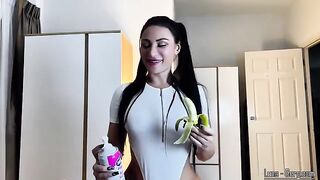 My body is a weapon of mass arousal - Part 1
