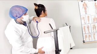 The man gave up his place to another when he saw a sexy patient