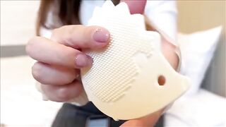 A Japanese beauty has an amazing huge squirt solo