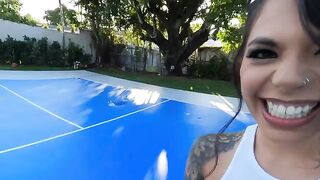 Gina Valentina gets her pussy rorno fucked hard outdoors
